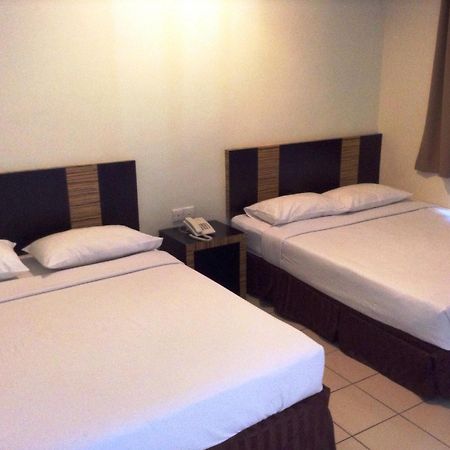 Hotel Traveller Kota Kinabalu Kamer foto