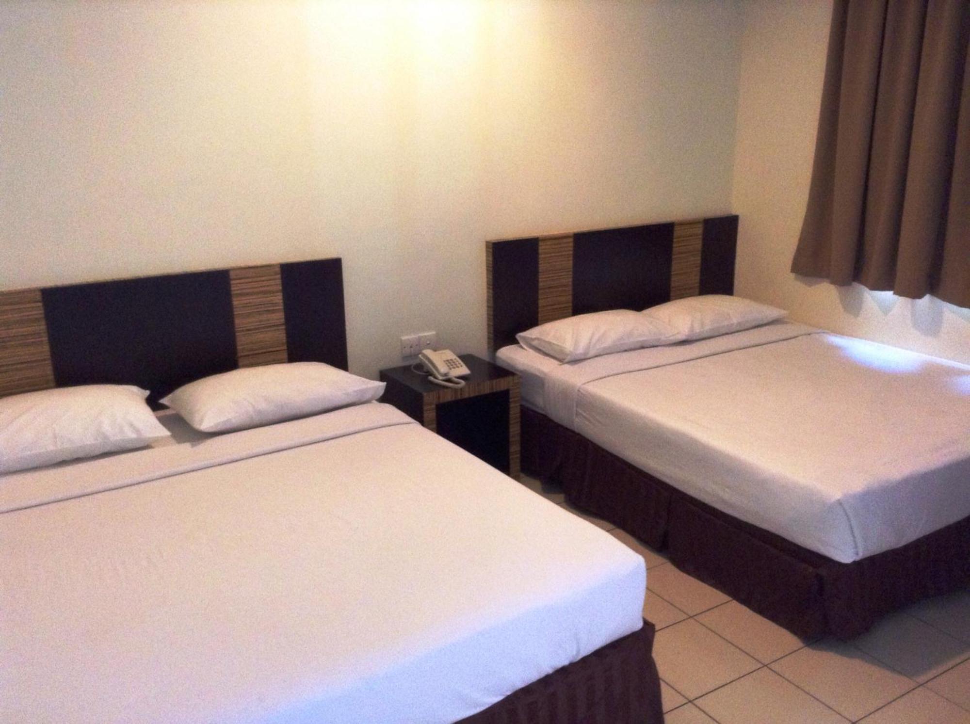 Hotel Traveller Kota Kinabalu Kamer foto