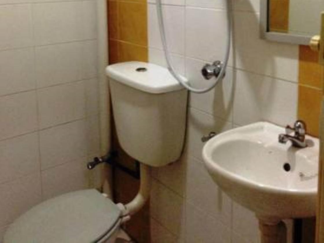Hotel Traveller Kota Kinabalu Buitenkant foto